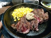 ekkôȂXe[L aJuX̓eʐ^1