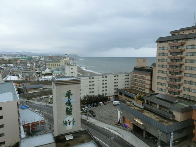 �z�e���̕�������̓W�]_���̐쉷��