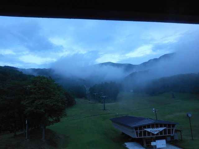 �[���̖��֎R��]�ރT�}�[�^�C���̃Q�����f�B_���փX�L�[��