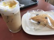 �~���N�ۂ���̃J�t�F�E�x���[�`�F ����X�̓��e�ʐ^1