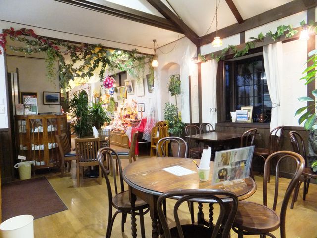 ƂĂfGȃC[gCR[i[_܂ƃ~NƂ񂲂̎