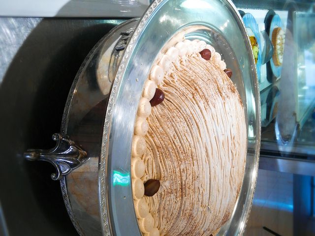 �}�����P�[�L�ł�_ANA�N���E���v���U�z�e���_��