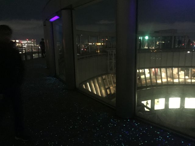 大阪 デート カフェ おしゃれ 梅田 梅田スカイビル 空中庭園展望台
