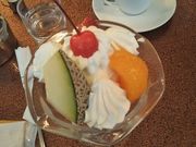 n̗mَqEȉM܂ƂE{X̓eʐ^1