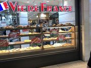 cinnamoñBEhEtX rܓX̓eʐ^1