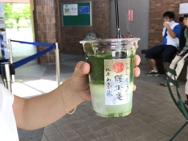 ���і݂������Ă܂��B�J�L�X�͂��łɔz�z���I�����Ă܂�����������͎c���Ă܂����B_���|��