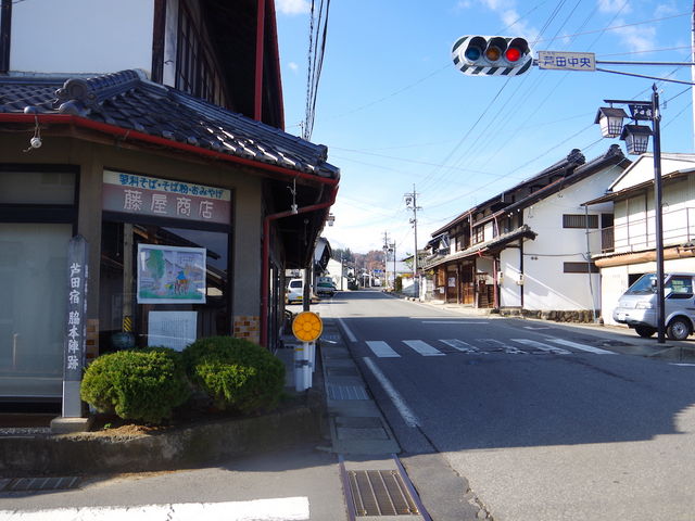 �e�{�w��_���c�h