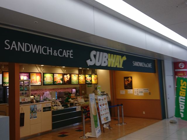 Bl̃TuEFC ۋ`XiSUBWAYj̓eʐ^1