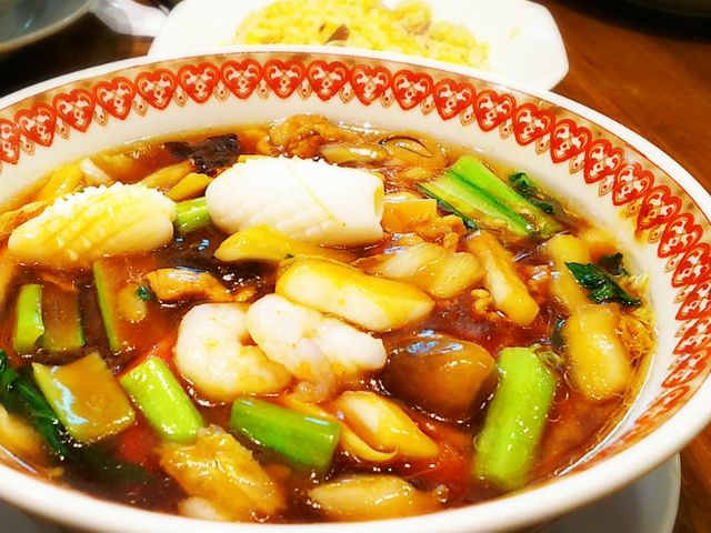 CVCJȂǂ̊CNނ؂̃ggX[vł݂̌ܖڃ[B_gLq[ CI[L