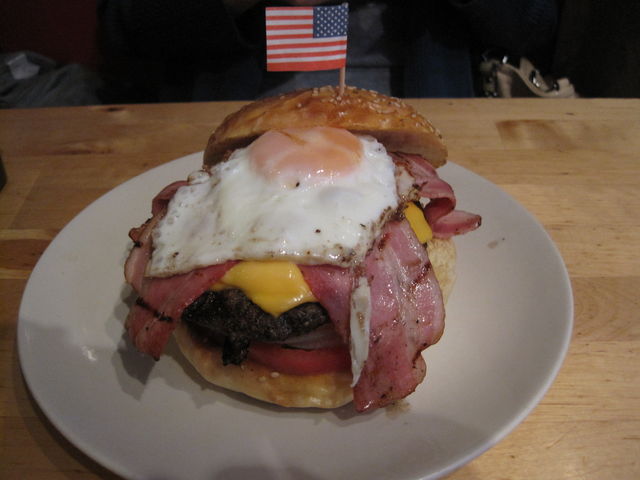 W[WVgo[K[_BAR TSUNAMI^Ôg