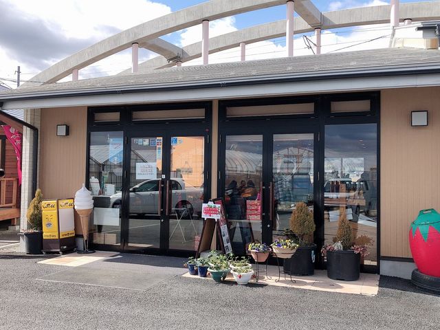 �J�t�F���݂̃V���b�v_�R���������_��