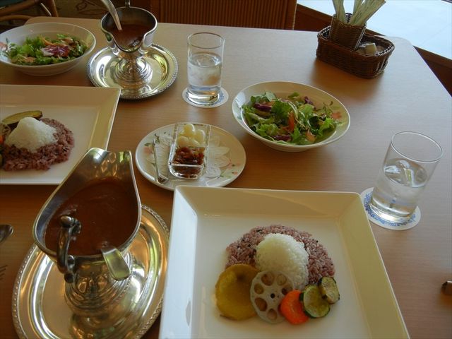 �x�m�R�J���[_�x�m�r���[�z�e��