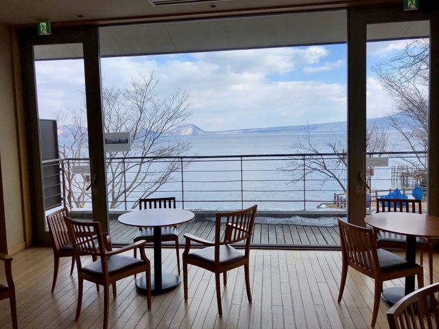 ����Ɍ������r���̃��E���W_�ۋ�򗷊�