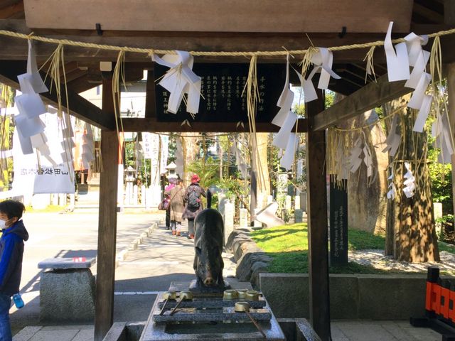 ���߂�ꏊ�ɂ���l��_�쉤�_��