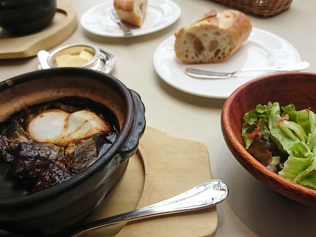 20���Ԉȏ�ύ��񂾃r�[�t�V�`���[_THE�@SAIHOKUKAN�@HOTEL