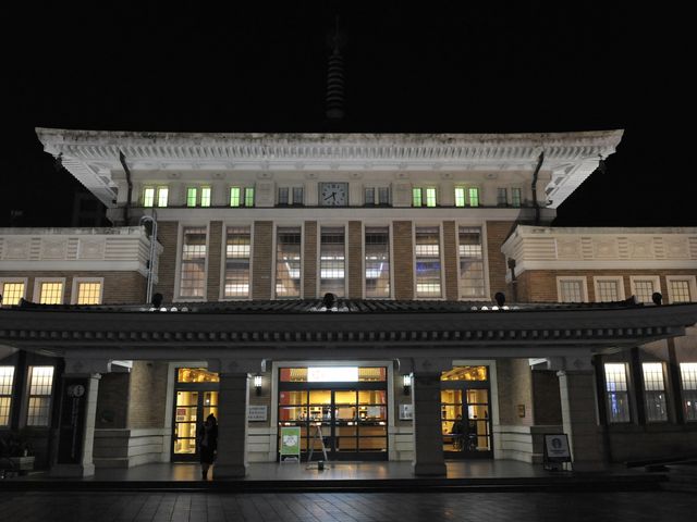 Ă鋌iqޗǉw_X^[obNXR[q[ JRޗǉwwɓX