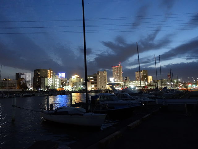 �l�I�������ʂɔ��˂�����i�������������ł�_�����Y���b�g�n�[�o�[