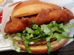 炳̃VFCN VbN O傤ؓXiSHAKE SHACKjւ̓eʐ^1