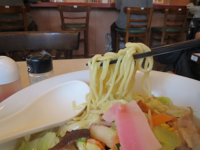 ł́A܁`(^^_K[nbg É㏬cX