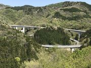 momo̖؎gbRԁuo_낿v̓eʐ^1