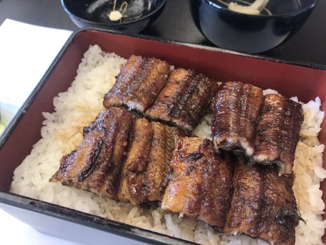 ���ȏd_��������g�˂��Ȃ���