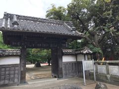 ヌケてるライダーさんの總願寺の黒門の投稿写真1