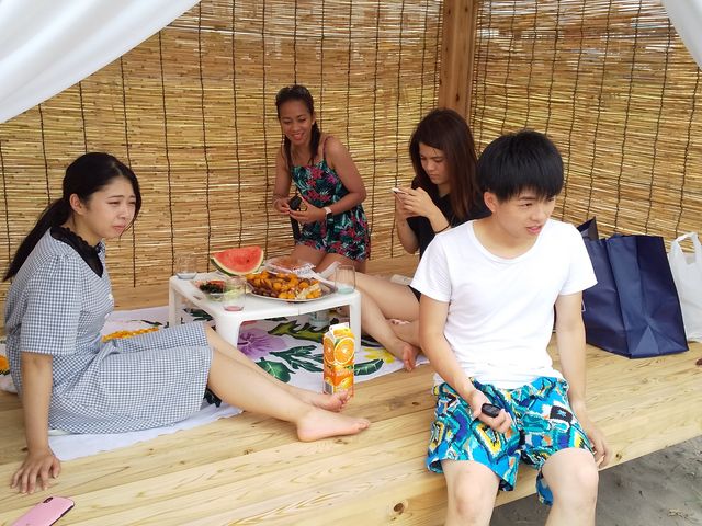 �r�[�`�{�b�N�X
�e�[�u������������Ń����`
_��ʎВc�@�l����s�ό�����