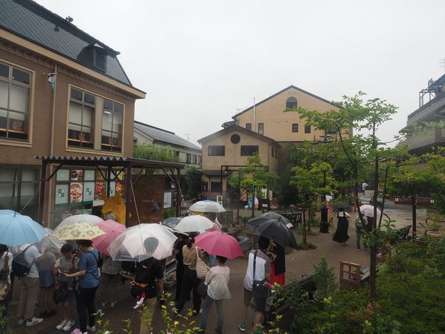 �J�̒��̎l�Ԓ��X�N�G�A_�l�Ԓ��X�N�G�A