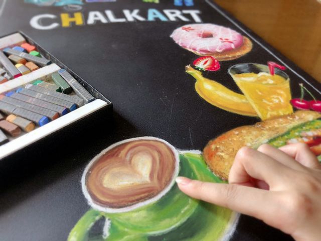 �V�ё̌��{��_Yuiko Chalkart