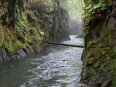 ��������̒M�O�K���[�ւ̓��e�ʐ^1