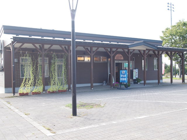 ˂񂳂̎O풬όZ^[̓eʐ^3