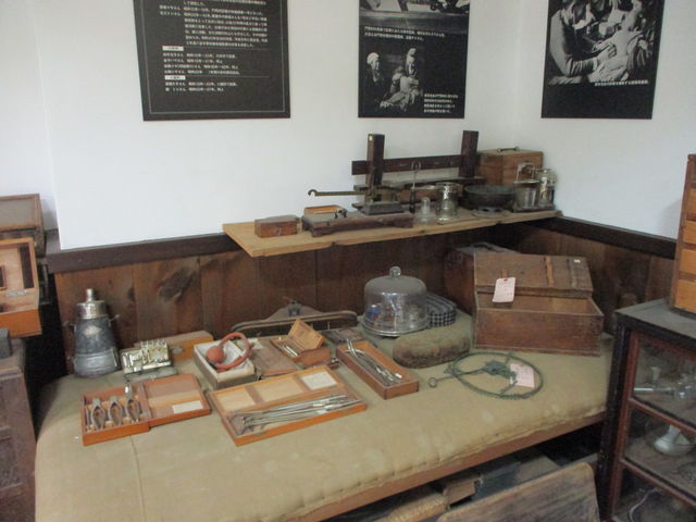 ̂䂫̋{ÎskRnق̓eʐ^3