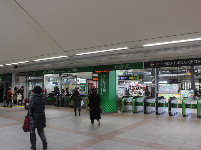 BECKfS COFFEE SHOP{ qX̓eʐ^2