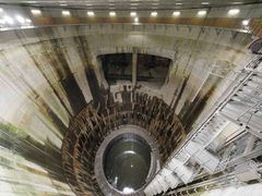 }o[̎sOsH@pقւ̓eʐ^3