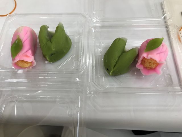 �ւ�������܂����B
�����Ƃ����I�ł����A
�ǂ��炩���Y��ł��傤���H_�a�َq���@���y��