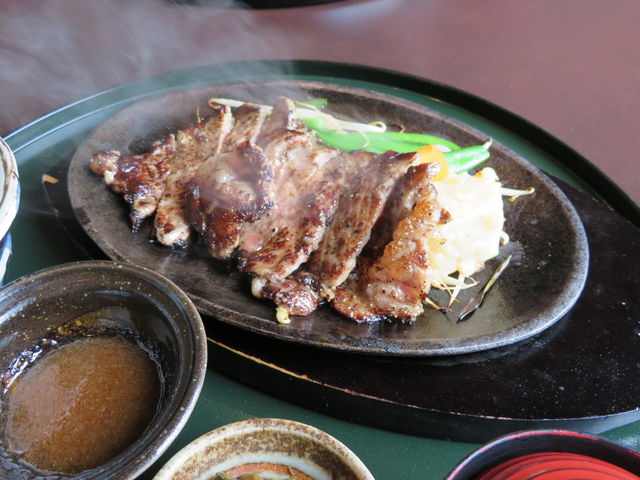 yosshŷy 䂽̓eʐ^4