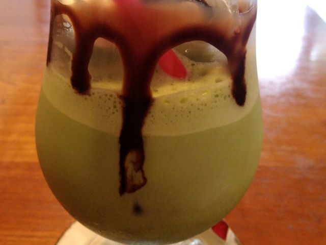 �A�C�X�����`���R���[�g���e_�z�e����T��