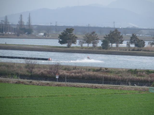 �^�[��_�{�[�g���[�T�[�{����