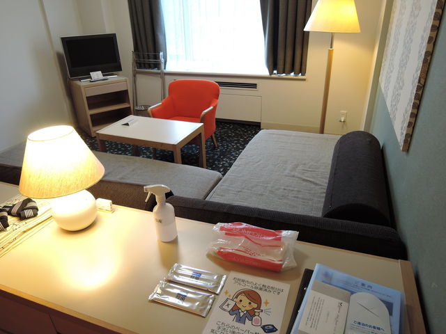 �J�E���^�[����@�����\�h�΍�̏��ŉt�X�v���[�⏜�ۃV�[�g������_�^���O��������