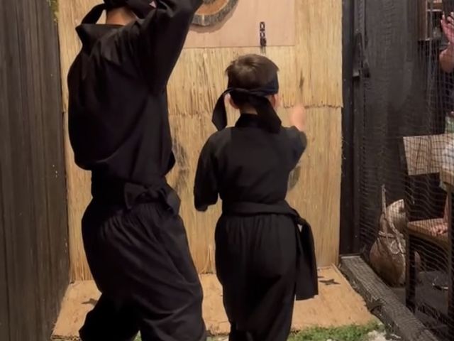 �E�҂̎w���̂������ŉ^�������ȑ��q���I�Ɏh����悤�ɏ�B�B���̏C�s�͉������悪�Ƃ�܂���_�E�ґ̌��J�t�F���R