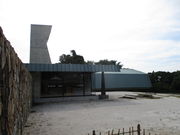 ̂䂫̍LjLOق̓eʐ^1