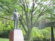 ̂䂫̍LjLOق̓eʐ^2