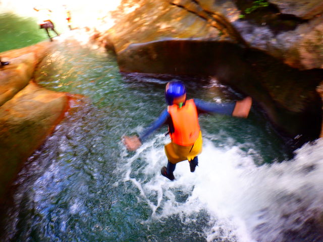 ���JUMP_���S�Ɋ^
