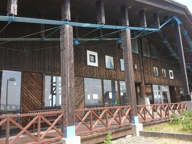 �T���}�΃��b�J�l�C�`���[�Z���^�[