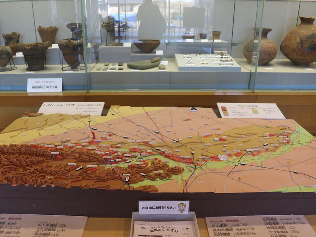 ���̎��ӂ̈�Ղ̗��̒n�}_����s���������������Z���^�[