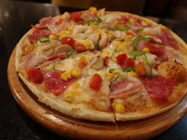 yosshỹsU&Xg󓇂̓eʐ^4