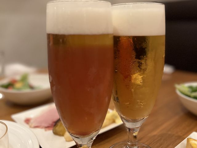 �E�G���J���h�����N�̃r�[��_�z�e���G�~�I�������x�C