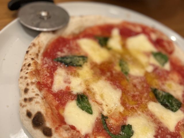 ���C���̃s�U_�z�e���G�~�I�������x�C