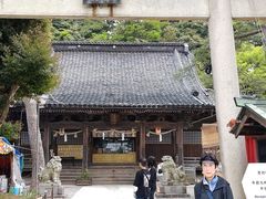 ��������̐ΉY�_�Ђւ̓��e�ʐ^1