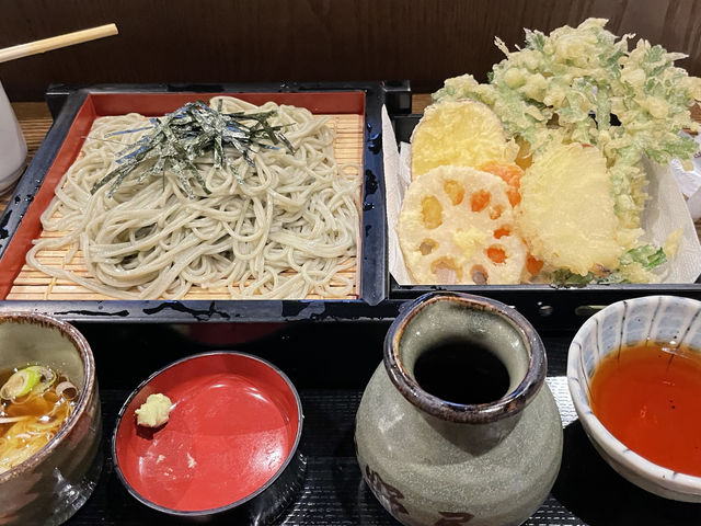 lÔBVՂ肩Ȃ{[܂B_쉮